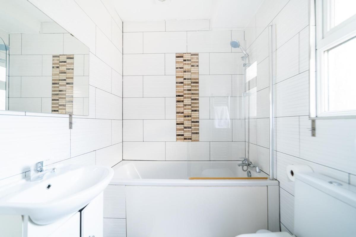 Apartment Central Лондон Екстериор снимка